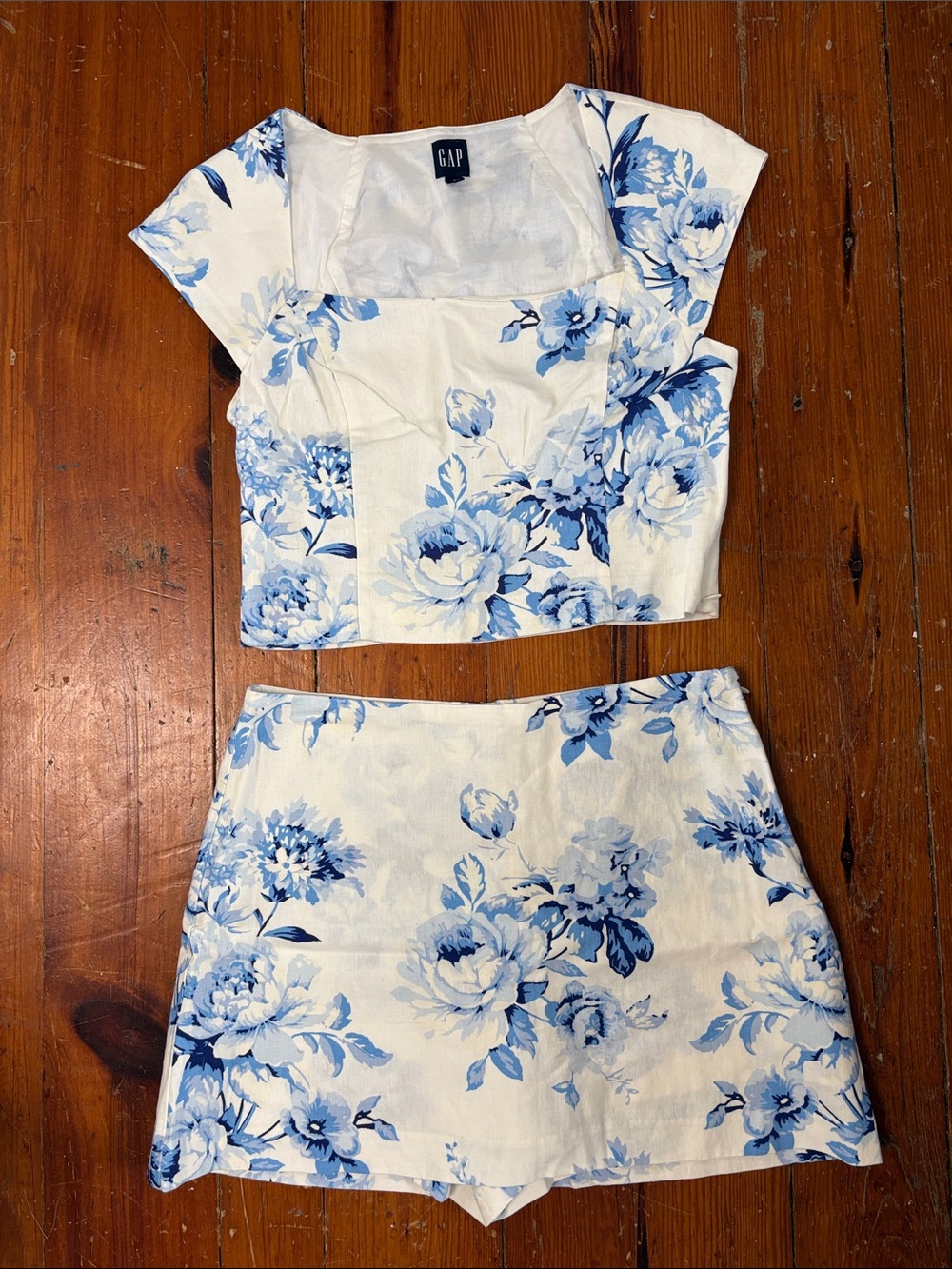 Gap Women's two-piece floral set Linen Blend Blue White Cottagecore Size Small